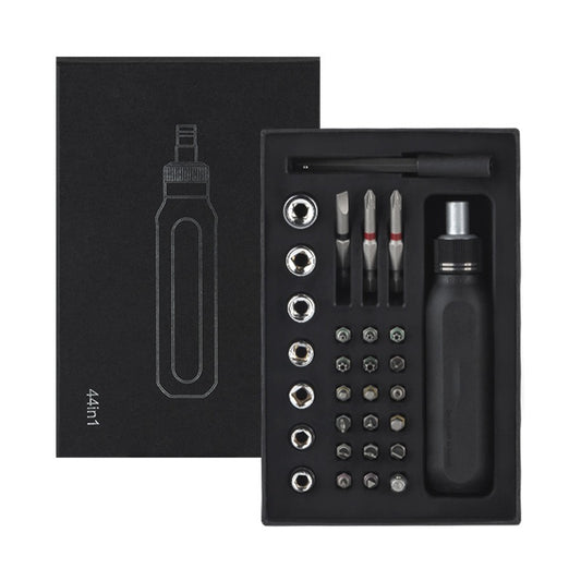 37-in-1 Ratchet and Socket Tool Set – image 2